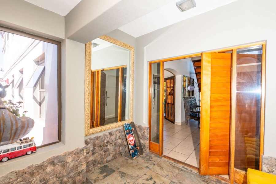 4 Bedroom Property for Sale in Myburgh Park Fase 2 Western Cape